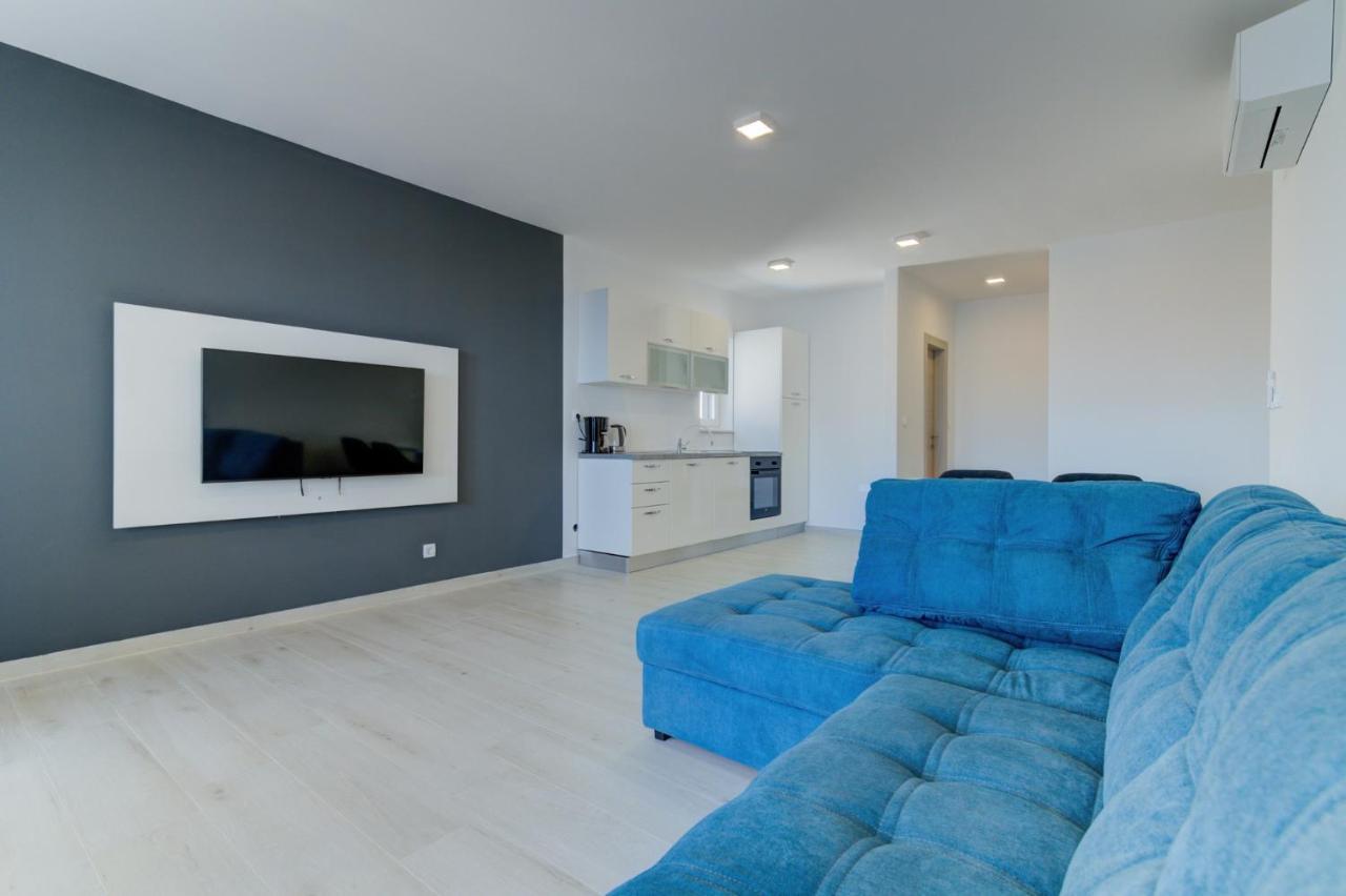 Olimp Apartment *