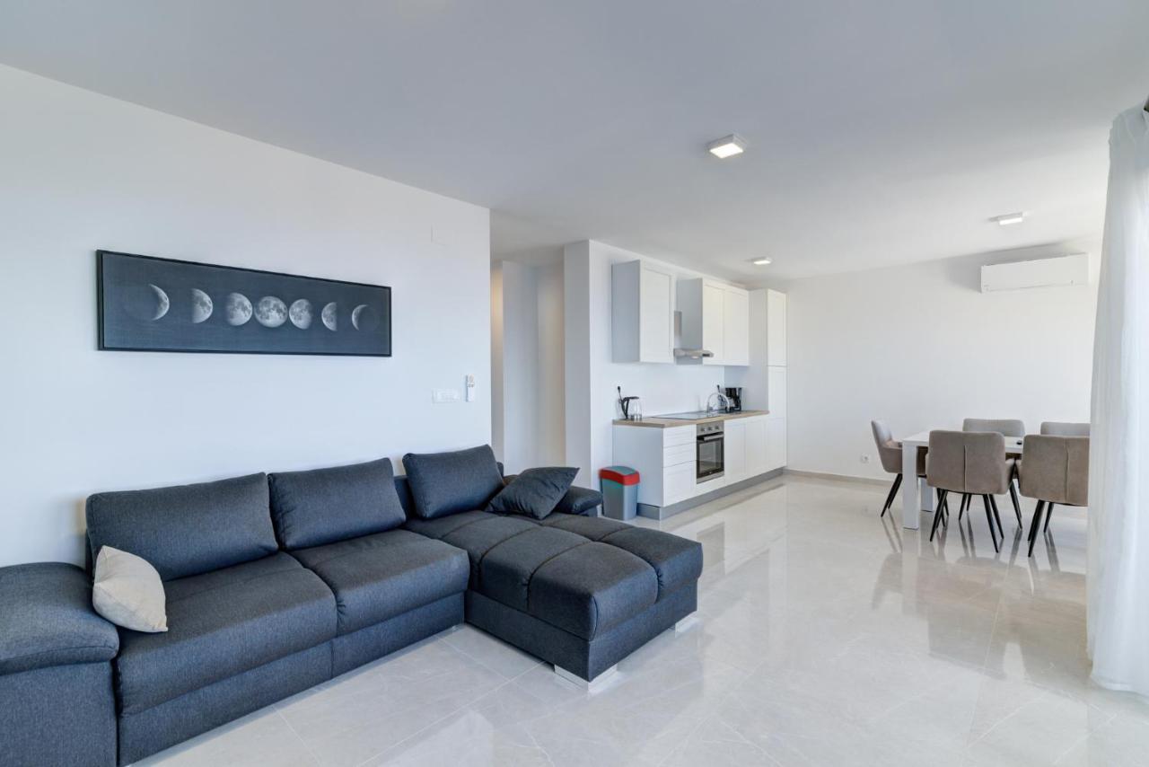 Apartment Olimp *